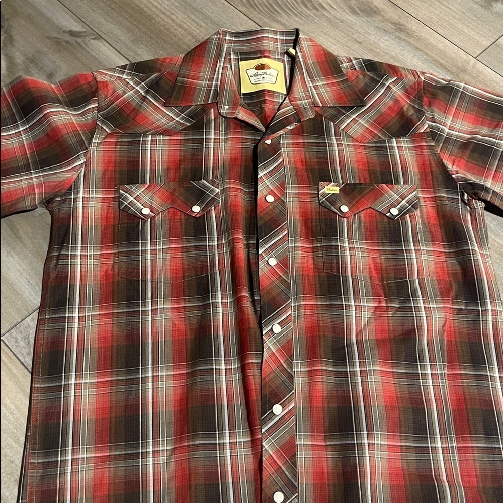 Larry Mahan Red and Brown Plaid Button Down Shirt - Picture 7 of 8